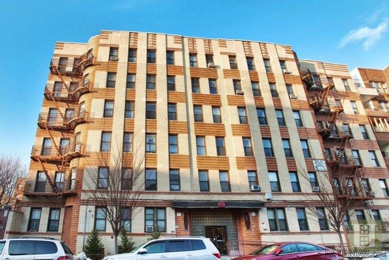 1 bedroom Apartment For Sale: 45..