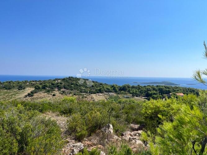 Otok Vis - izniman posjed s kamenom starinom za adaptaciju ! - 10