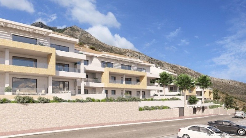 4 Bedroom Apartment