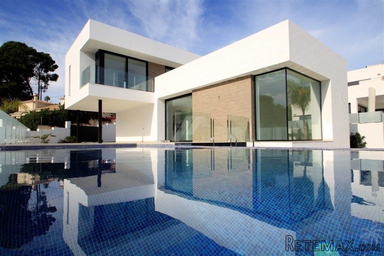 Modern new build villa for sale in Benissa near the beach...