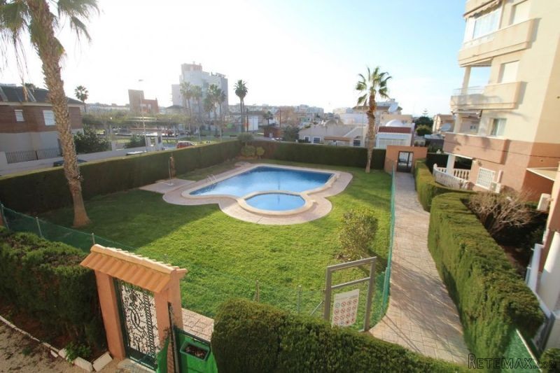 2 Bedrooms - Apartment - Alicante - For..