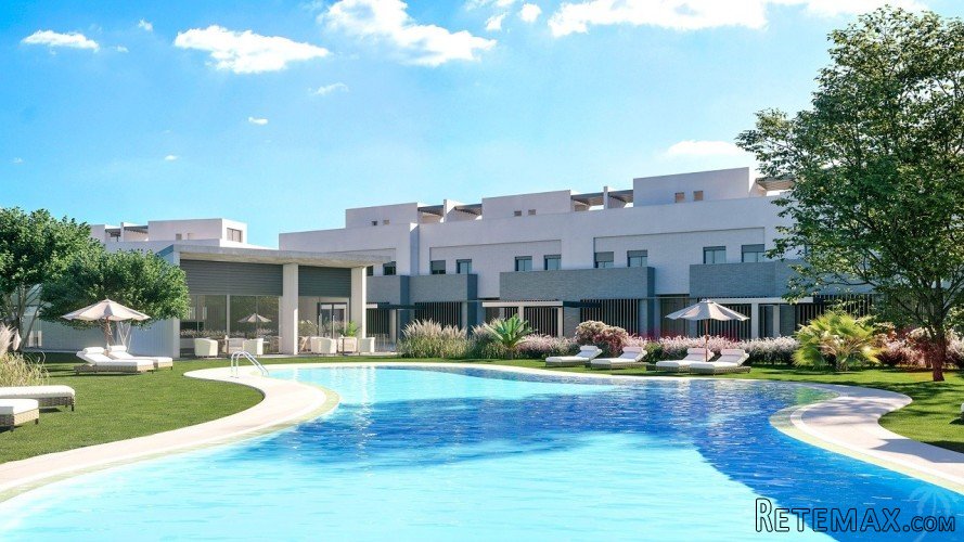 Magnificent spacious front line golf homes set within an..