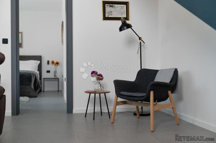 ELEGANTNA VILLA S BAZENOM, NOVOGRADNJA! - 7