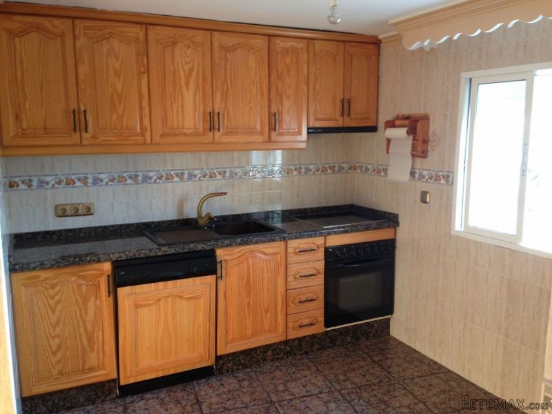 4 Bedrooms - Town House - Malaga - For.. - 2