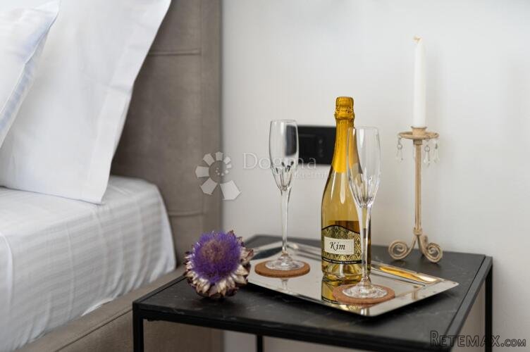 ELEGANTNA VILLA S BAZENOM, NOVOGRADNJA! - 10