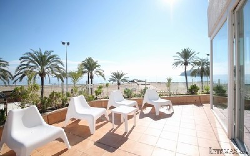 Large 4 bedroom apartment for sale in..