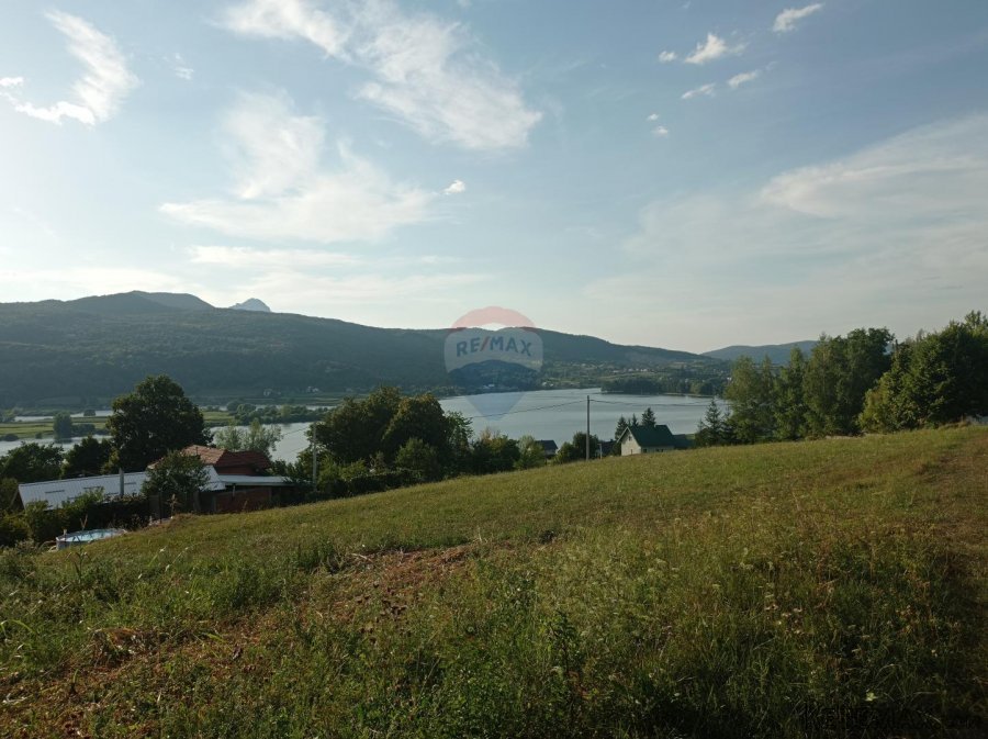 Ogulin,građevinsko zemljište,pogled na jezero Sabljaci - 2