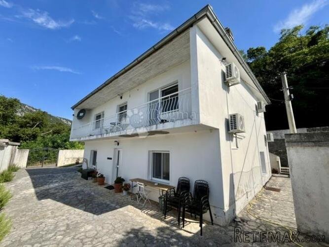 Bribir,samostojeća kuća sa dva stana - 3
