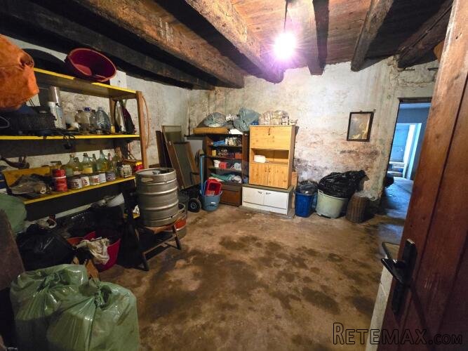 Rovinj,okolica-9km-kuća+876m2 građevinskog zemljišta - 3