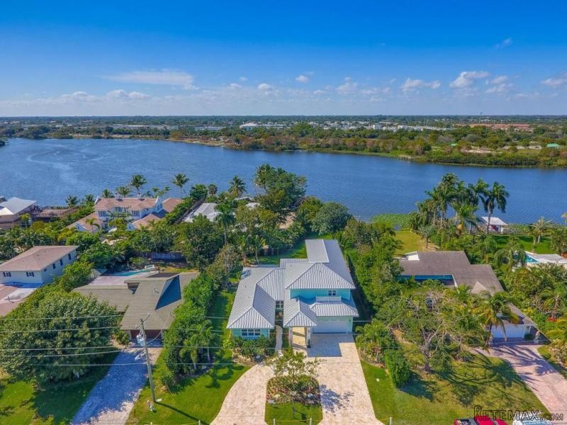 1400 Lake Dr, Delray Beach, FL -..
