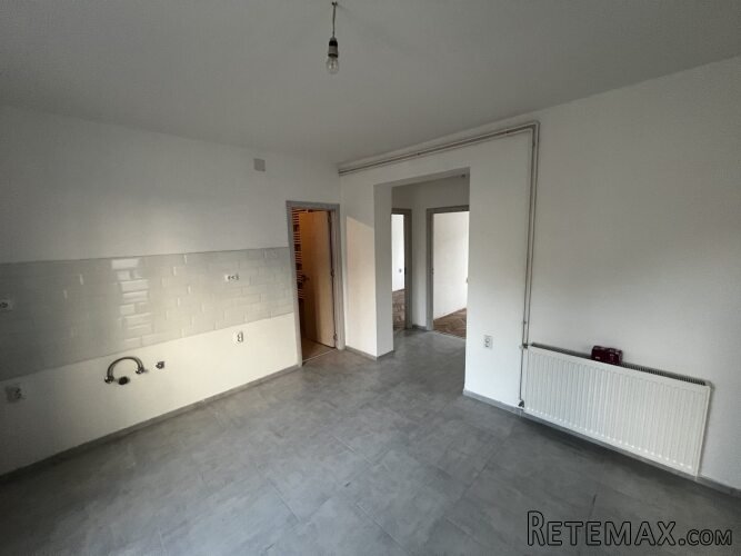 Prodajem kucu u centru Zrenjanina - 5