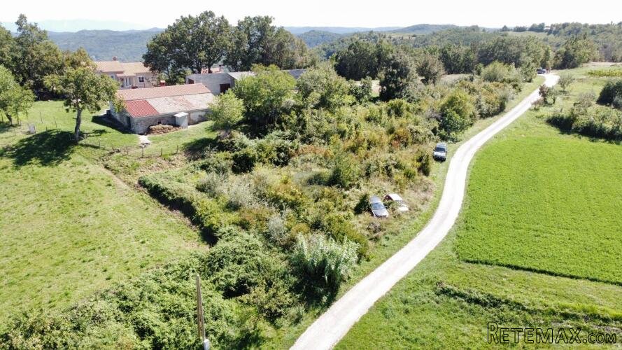 ISTRA, KAŠČERGA - Građevinsko zemljište 1650 m2 + 650 m2 pol - 6