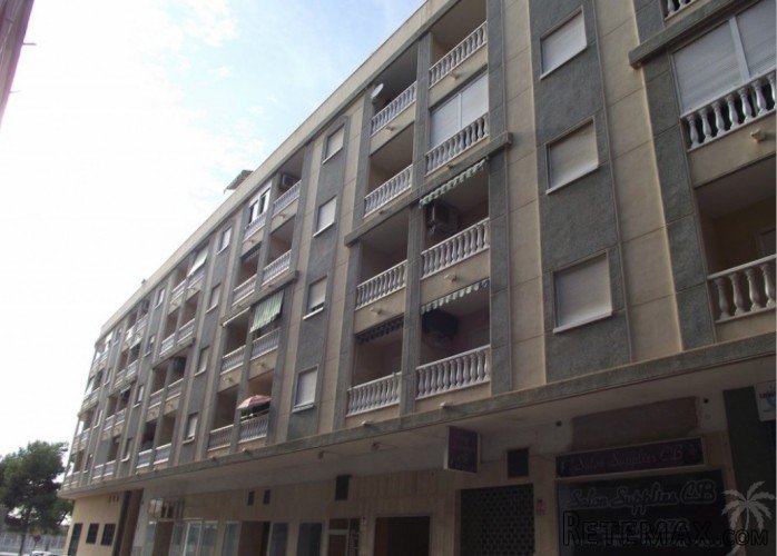 This beautiful 2 bedroom apartment in the bustling heart of..