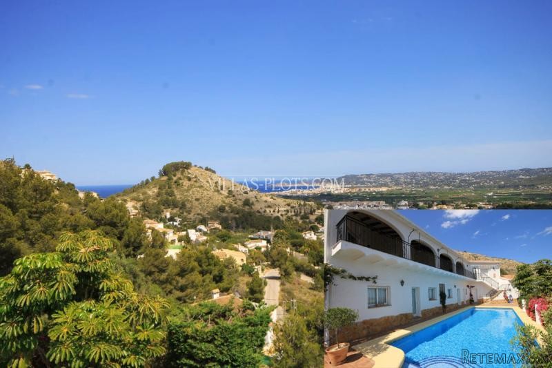 4 Bedroom Villa In Javea