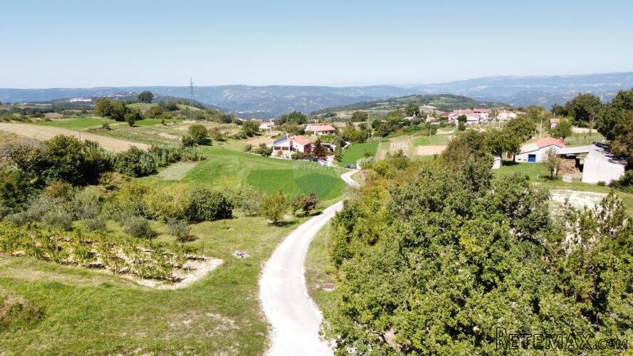 ISTRA, KAŠČERGA - Građevinsko zemljište 1650 m2 + 650 m2 pol - 9