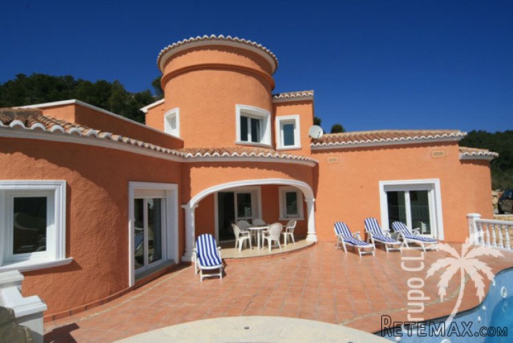 Newly built Villa for sale in Javea on a well located plot.. - 2