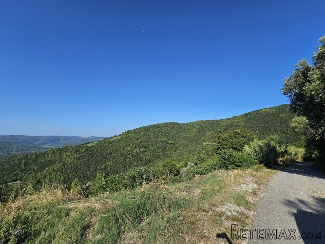 Pravomoćna građevinska dozvola, privatnost, pogled na Motov - 2