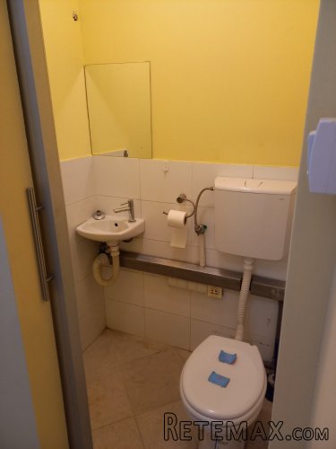 Izdajem lokal površine 18 m2 Bogdana Tirnanica 12,kod Lidla - 4