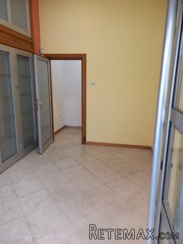 Izdajem lokal površine 18 m2 Bogdana Tirnanica 12,kod Lidla - 5