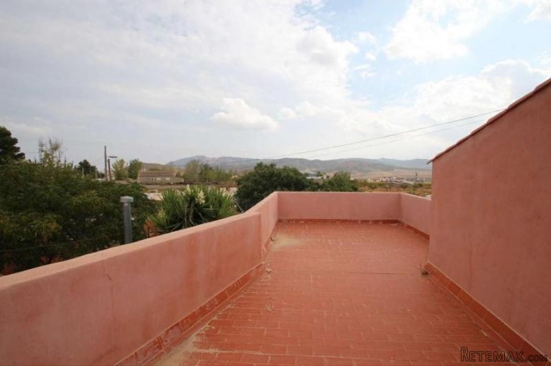 Part cave house walking distance to..