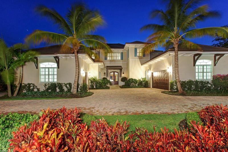 5 bedroom Residence For Sale: Tequesta..