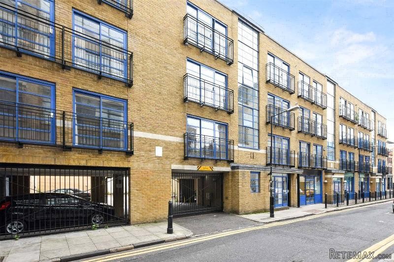 Property - London - For Sale