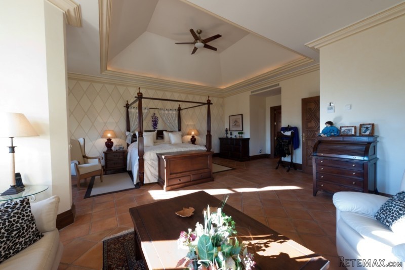 Magnificent Villa in Prestigious.. - 2