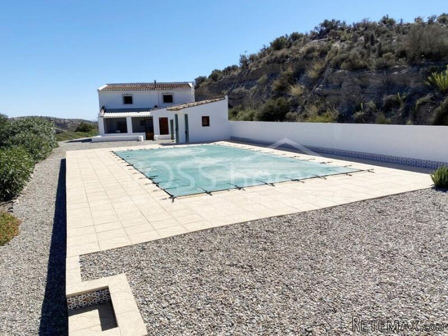 RESERVED 2023 WITH VOSS HOMES - A beautifully renovated &.. - 3