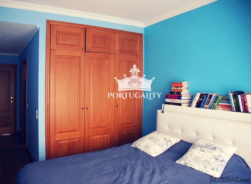 Charming Two-Bedroom Apartment In Expo - 2