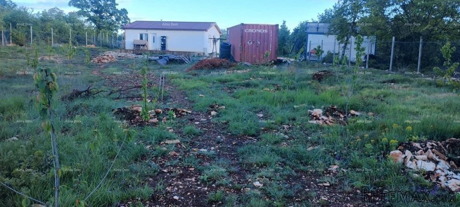 Prodaja zemljišta sa građevinskom dozvolom za izgradnju v.. - 4