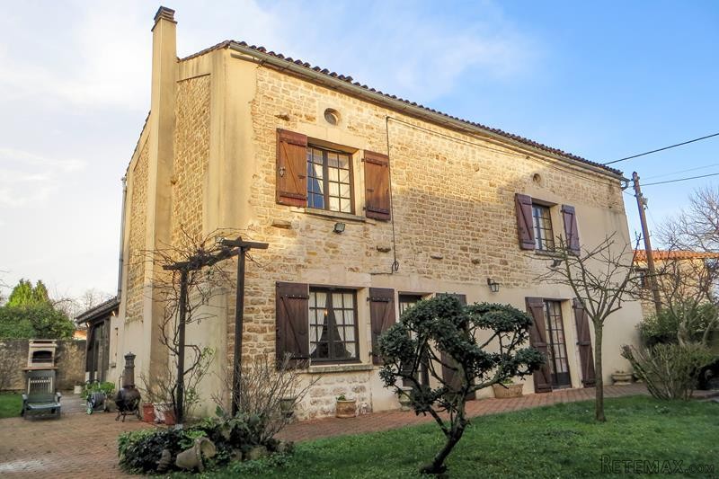 4 Bedroom Village House With Garden..