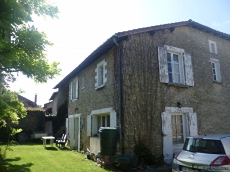 Impressive Village House With 7 Beds..
