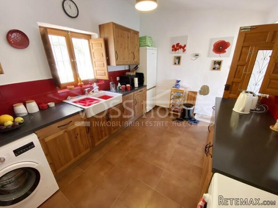 RESERVED 2023 WITH VOSS HOMES - A beautifully renovated &.. - 9