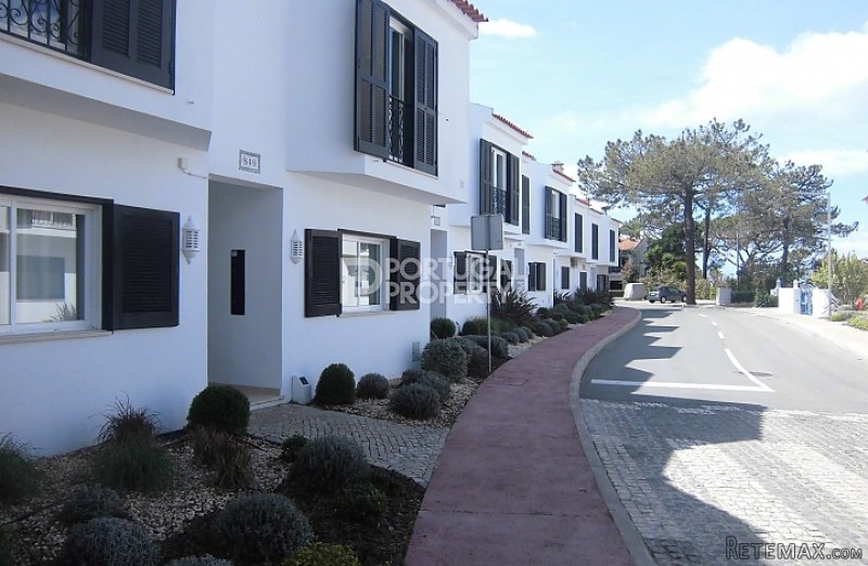 Ground Floor Apartment In Prestigious..