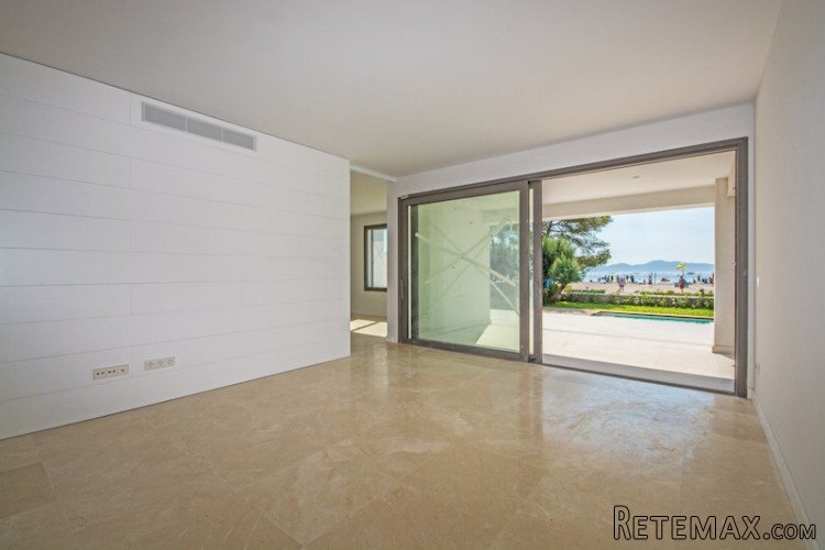 New luxuries project on the 1st line on the bay of Alcudia.. - 3