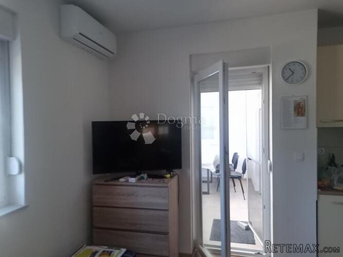VODICE - stan u prizemlju 126 m2 - 3
