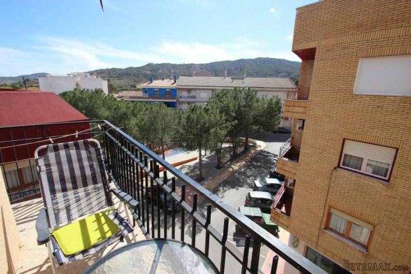 Large 4 bedroom apartment in Pinoso.. - 2