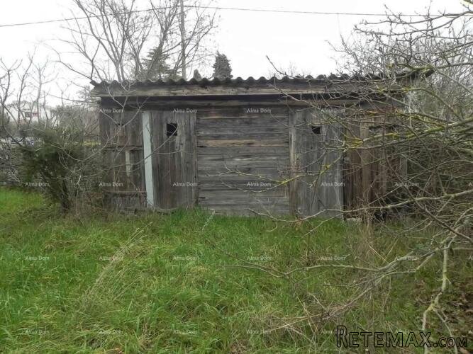 Na prodaju je građevinsko zemljište od 720 m² - 5