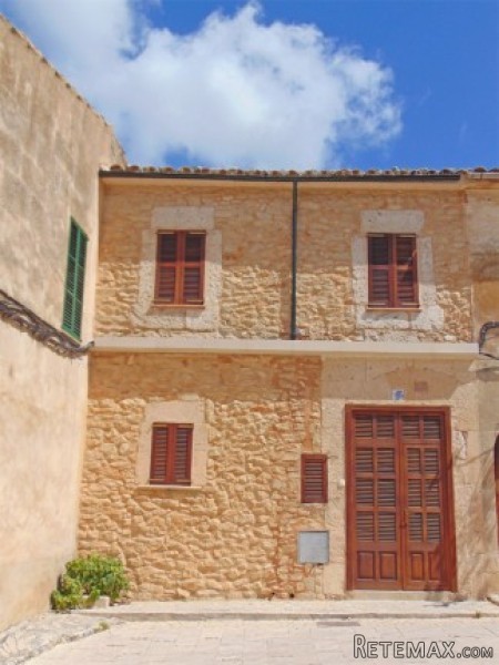 Townhouse In The Historic Village Of..