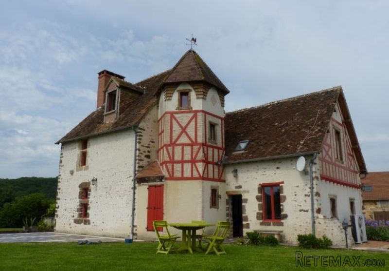 Detached Country Manor House