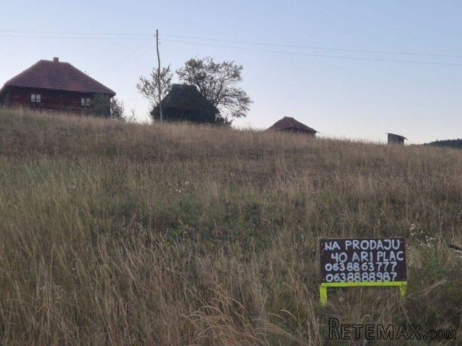 Na prodaju plac 40 ari sa starom Chalet kucom na Zlatiboru - 11