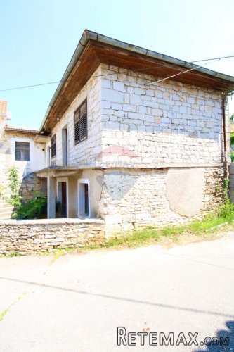 Kanfanar, 2km starina za adaptaciju - 2