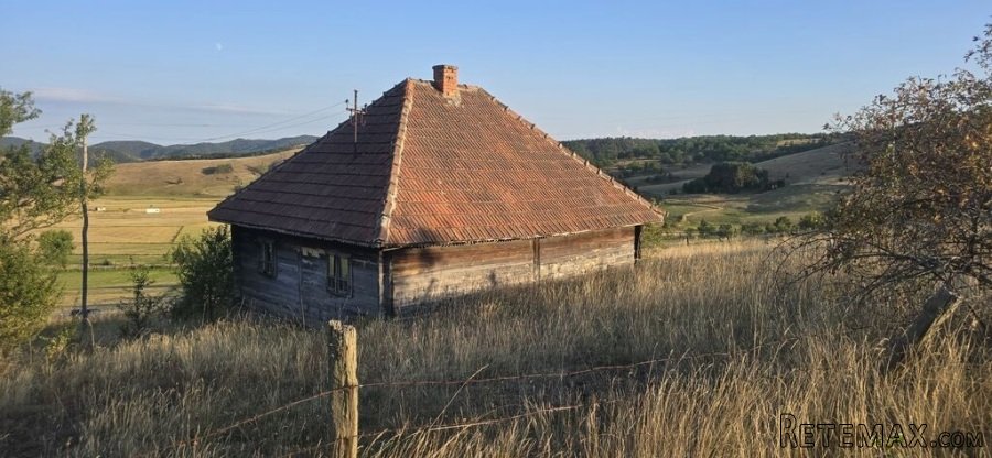 Na prodaju plac 40 ari sa starom Chalet kucom na Zlatiboru - 12
