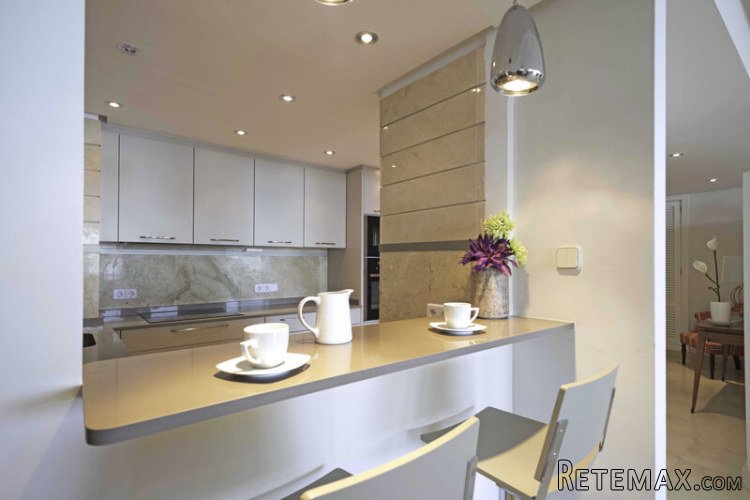 Situated on the 2nd floor of a modern complex with direct.. - 2