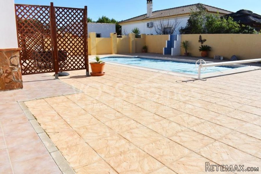 NEW & EXCLUSIVE LISTING TO VOSS HOMES - An Amazing.. - 14