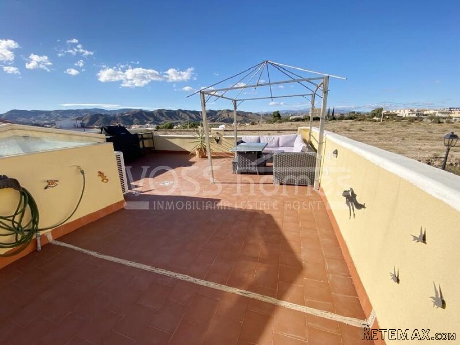 NEW & EXCLUSIVE TO VOSS HOMES - A larger than average.. - 15
