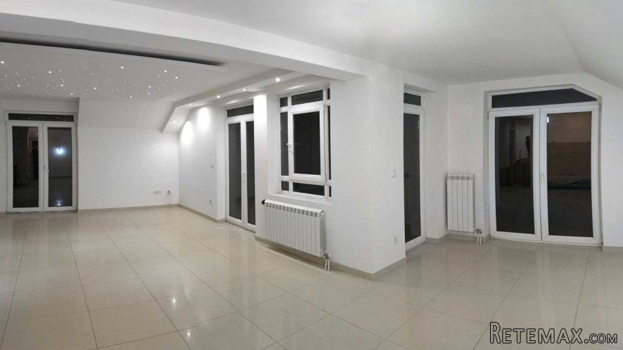 Poslovni prostor Beograd, Crveni Krst
