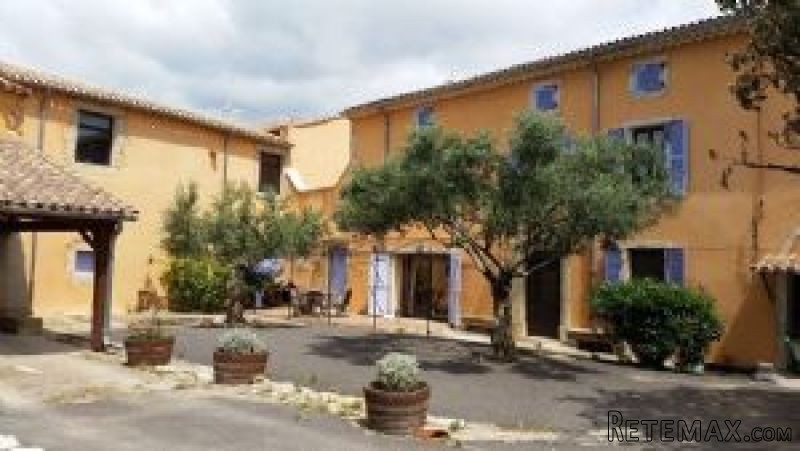 Bel ensemble comprenant une habitation.. - 2