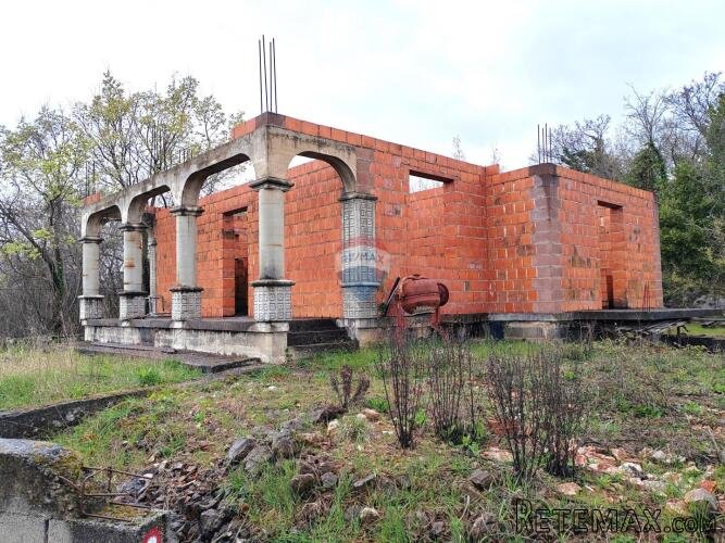 OTOK KRK-ŠILO bliža okolica kuća na prodaju