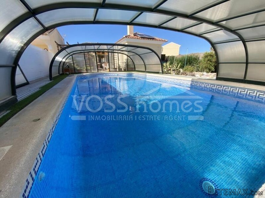 NEW TO VOSS HOMES - A spacious 2 bed, 2 bath villa with.. - 2